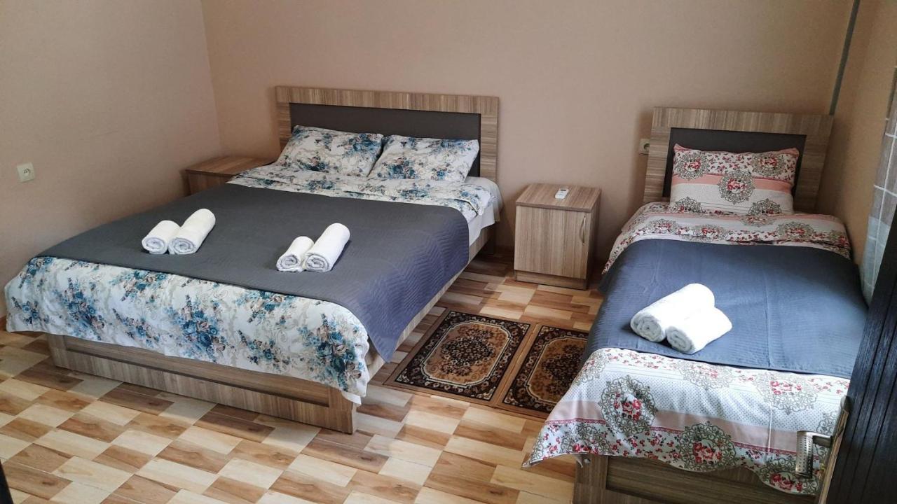 Hotel Central Koutaïssi Extérieur photo