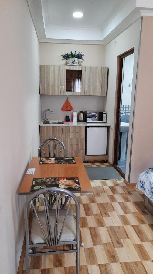 Hotel Central Koutaïssi Extérieur photo