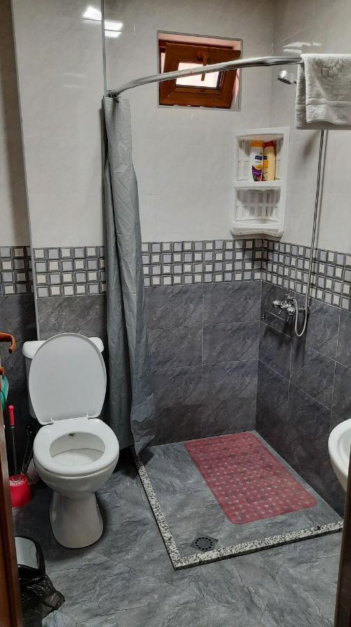 Hotel Central Koutaïssi Extérieur photo