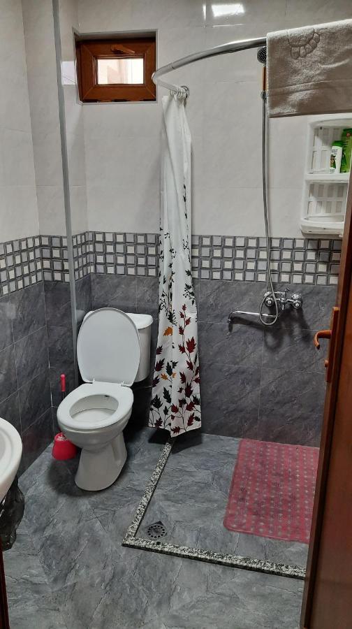 Hotel Central Koutaïssi Extérieur photo