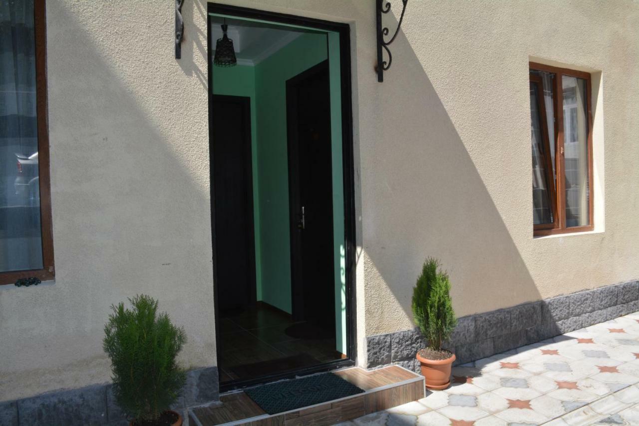 Hotel Central Koutaïssi Extérieur photo