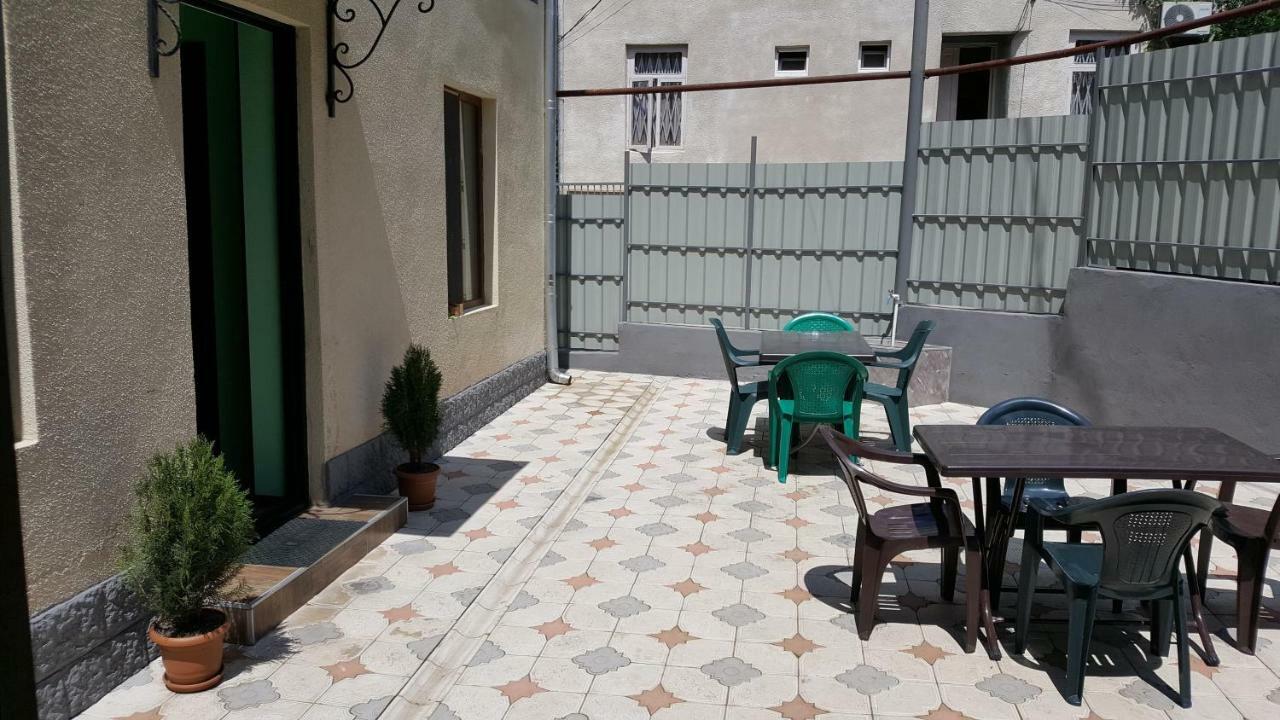 Hotel Central Koutaïssi Extérieur photo